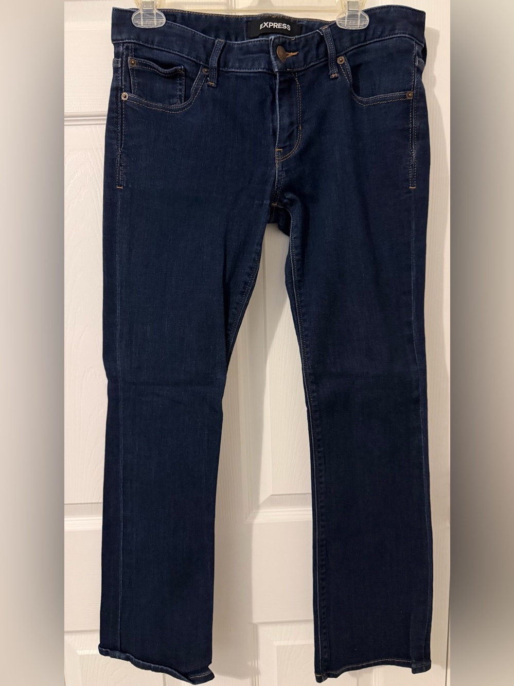 Express Jeans Women 8s Barely Boot Low Rise